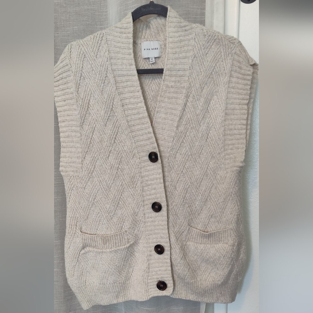 Pink rose Off White Oversized Sweater Vest Size M